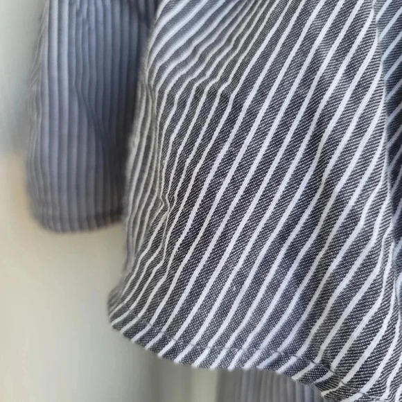 NWT Fashion Web Womens Off Shoulder Ruffle Dress Gray White Striped Sz M - Picture 11 of 11